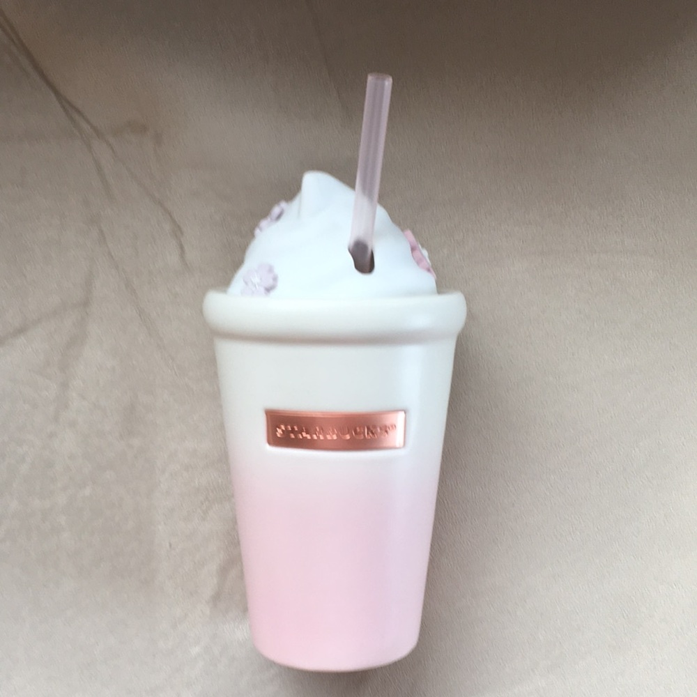 Starbucks Sakura 2021 Cat in Whipped Cream Tumbler